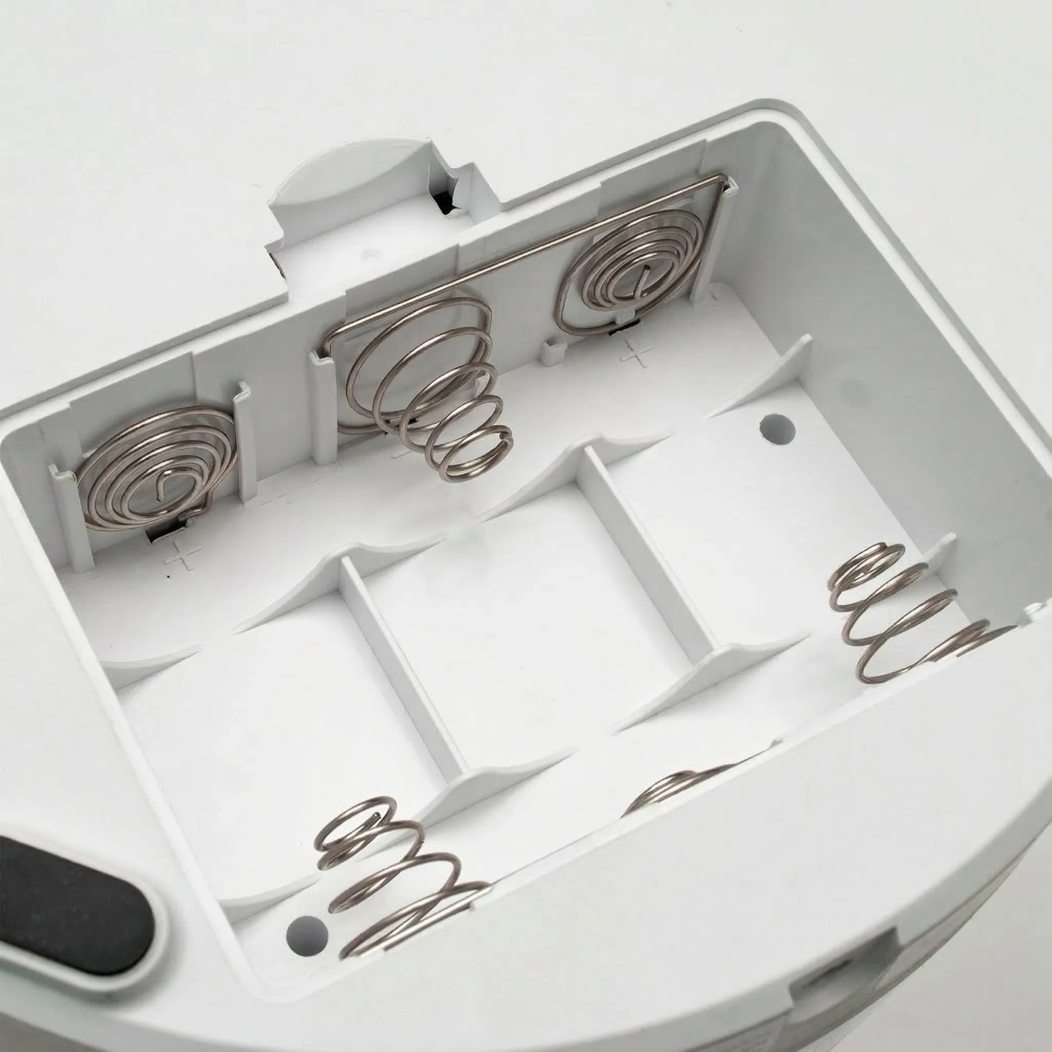 Distributore Automatico di Cibo Smart per Cani e Gatti con Telecamera HD e App - Image 6